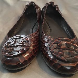 Tory Burch Tortoiseshell Reva flats, Size 8.5